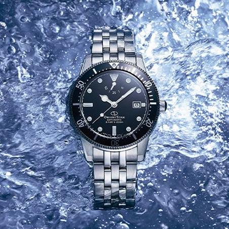 May 2022 - Orient Star introduces two new Diver 1964 2nd edition